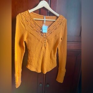 Free People Come On Over Henley Long Sleeve Lace Inset Buttons *Rare Color* Med